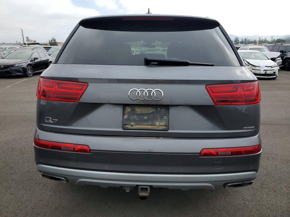 53656256 :رقم المزاد ، WA1LHAF75KD037146 vin ، 2019 Audi Q7 مزاد بيع