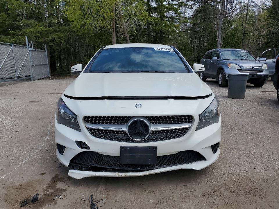 2016 Mercedes-benz Cla მანქანა იყიდება აუქციონზე, vin: WDDSJ4GB8GN335725, აუქციონის ნომერი: 52721026
