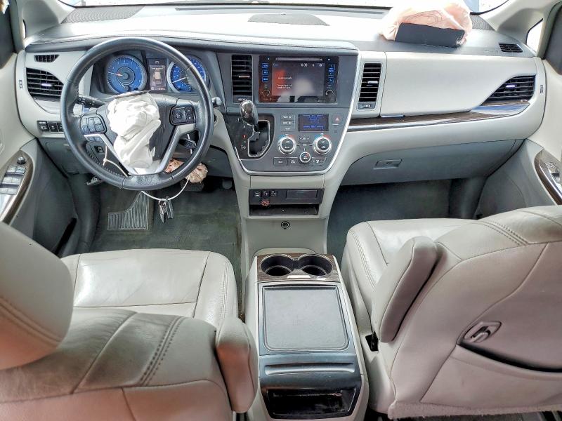 54807396 :رقم المزاد ، 5TDYK3DC6FS684853 vin ، 2015 Toyota Sienna مزاد بيع