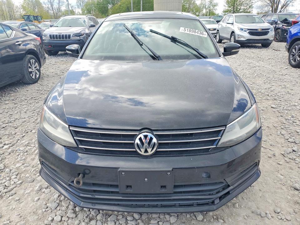51898436 :رقم المزاد ، 3VWD17AJ4FM241092 vin ، 2015 Volkswagen Jetta مزاد بيع