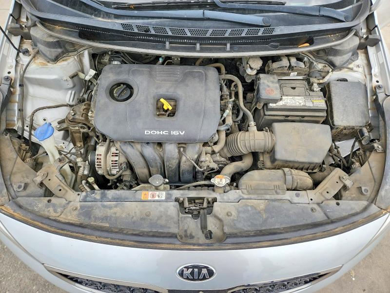 52828646 :رقم المزاد ، 3KPFL4A79JE191849 vin ، 2018 Kia Forte مزاد بيع