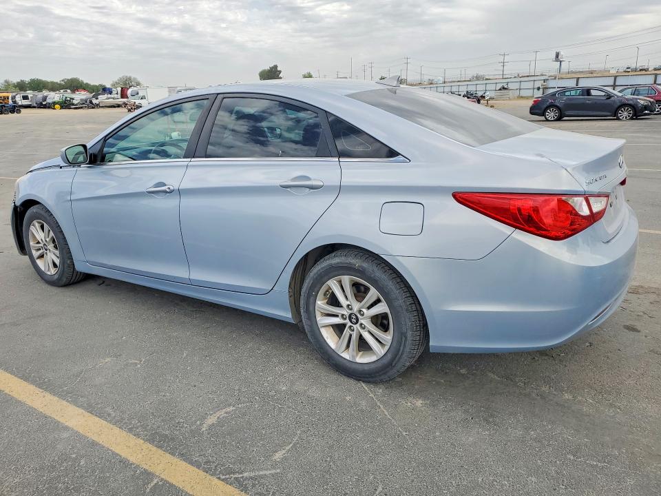 52860616 :رقم المزاد ، 5NPEB4AC0DH735330 vin ، 2013 Hyundai Sonata مزاد بيع