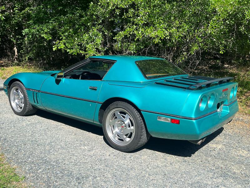 1990 Chevrolet Corvette მანქანა იყიდება აუქციონზე, vin: 1G1YY3383L5116565, აუქციონის ნომერი: 54163926