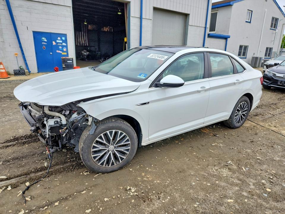 53124406 :رقم المزاد ، 3VWE57BU8KM108444 vin ، 2019 Volkswagen Jetta مزاد بيع