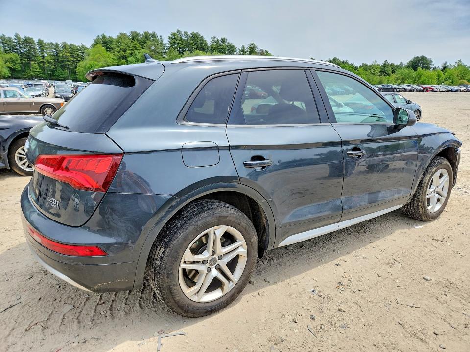52772046 :رقم المزاد ، WA1ANAFY2J2065070 vin ، 2018 Audi Q5 مزاد بيع