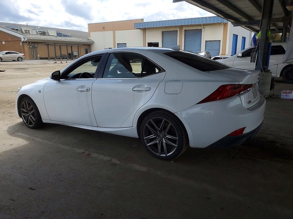 52212726 :رقم المزاد ، JTHBE1D23H5031543 vin ، 2017 Lexus Is مزاد بيع