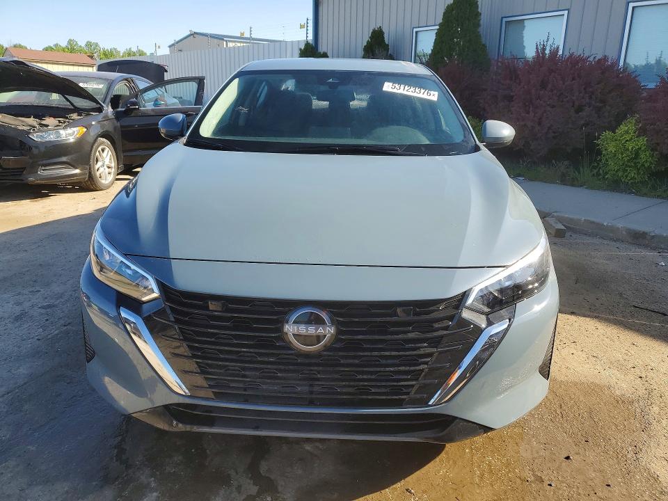 53123376 :رقم المزاد ، 3N1AB8CV2SY411481 vin ، 2025 Nissan Sentra مزاد بيع