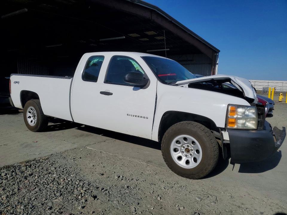 54495636 :رقم المزاد ، 1GCRKPE07BZ324922 vin ، 2011 Chevrolet Silverado مزاد بيع