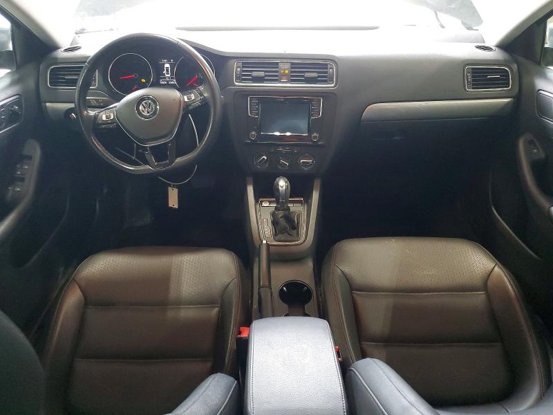 55574436 :رقم المزاد ، 3VWDB7AJ3HM367430 vin ، 2017 Volkswagen Jetta مزاد بيع