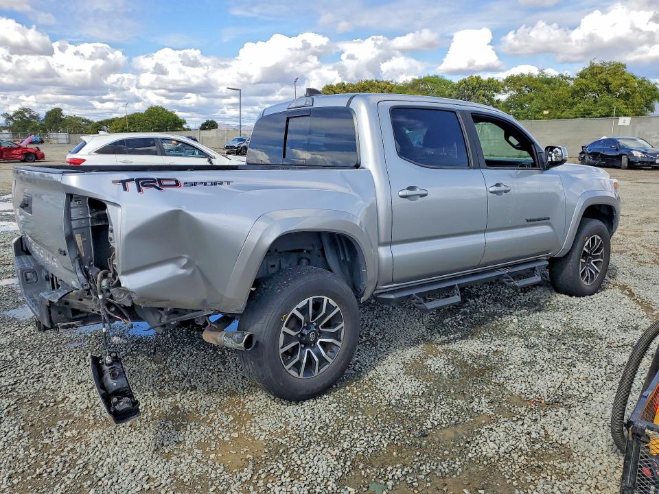 52227396 :رقم المزاد ، 5TFAZ5CN5MX114149 vin ، 2021 Toyota Tacoma مزاد بيع