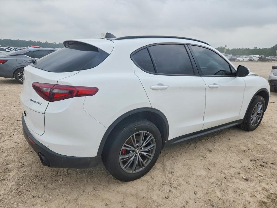 2022 Alfa Romeo Stelvio მანქანა იყიდება აუქციონზე, vin: ZASPAJANXN7D26857, აუქციონის ნომერი: 52416506