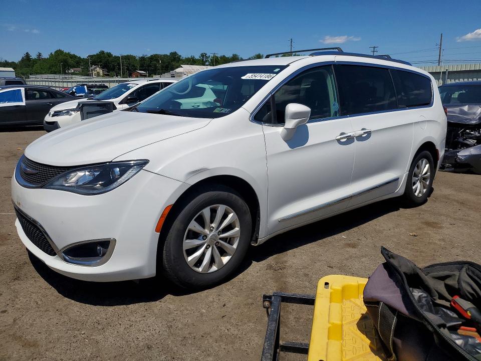 2018 Chrysler Pacifica მანქანა იყიდება აუქციონზე, vin: 2C4RC1BG9JR352287, აუქციონის ნომერი: 55414186