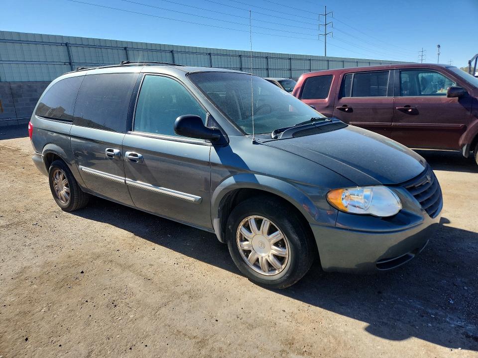 Продажа на аукционе авто 2006 Chrysler Town & Country, vin: 2A8GP54L86R836366, номер лота: 53321356