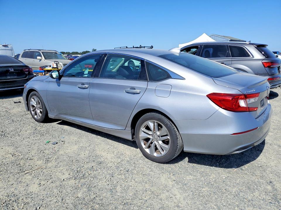 53531016 :رقم المزاد ، 1HGCV1F12LA114537 vin ، 2020 Honda Accord مزاد بيع