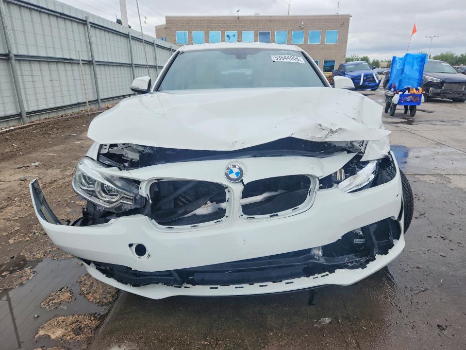 53644906 :رقم المزاد ، WBA8D9C57JEB35175 vin ، 2018 Bmw 330 مزاد بيع