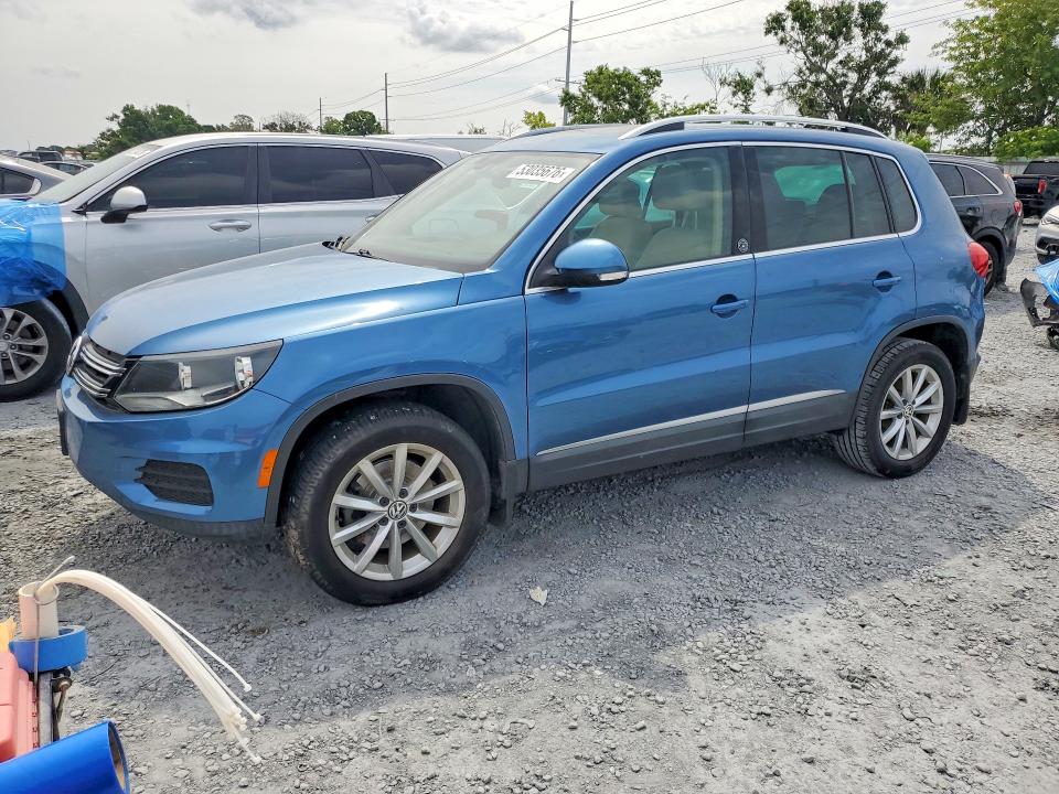 53035676 :رقم المزاد ، WVGSV7AX4HW506952 vin ، 2017 Volkswagen Tiguan مزاد بيع