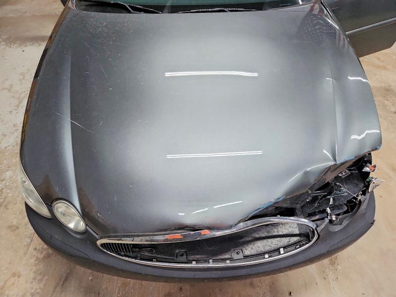 52701976 :رقم المزاد ، 2G4WC532251262962 vin ، 2005 Buick Lacrosse مزاد بيع