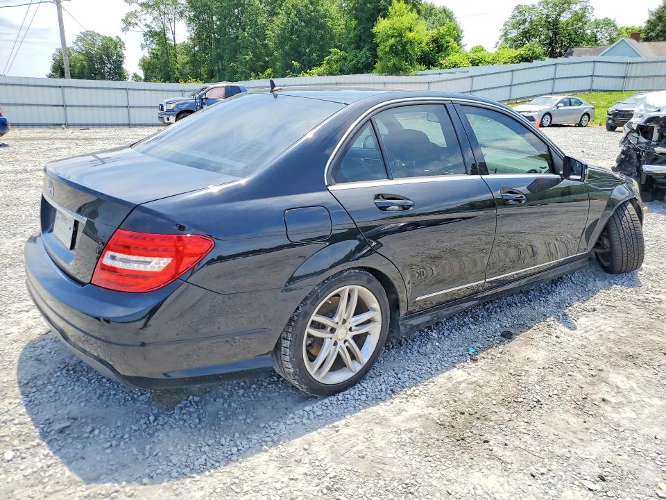 55304256 :رقم المزاد ، WDDGF4HB0DG080915 vin ، 2013 Mercedes-benz C مزاد بيع