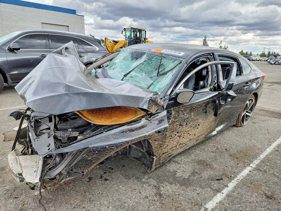 2022 Honda Accord მანქანა იყიდება აუქციონზე, vin: 1HGCV1F42NA082363, აუქციონის ნომერი: 52257676