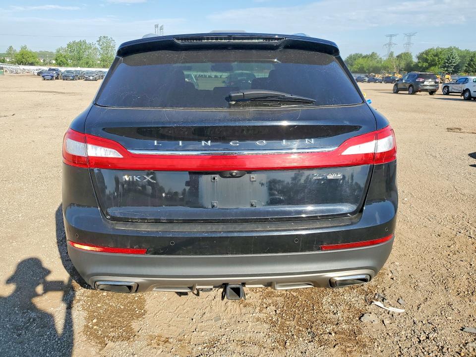 54672776 :رقم المزاد ، 2LMTJ8LP8GBL57646 vin ، 2016 Lincoln Mkx مزاد بيع