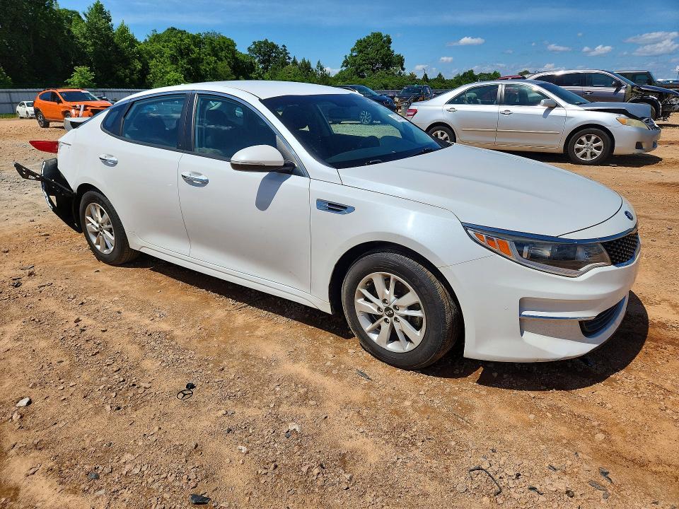 55354566 :رقم المزاد ، 5XXGT4L37JG218990 vin ، 2018 Kia Optima مزاد بيع