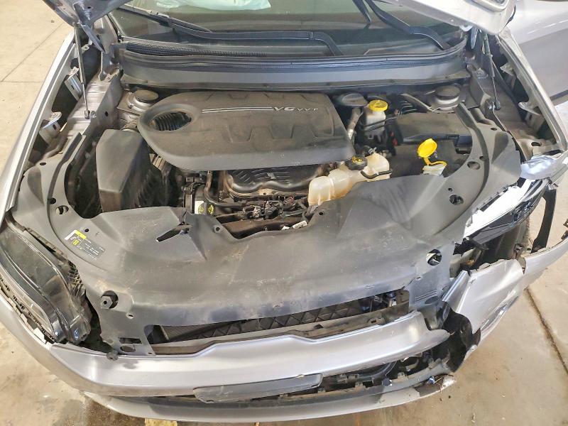 52771776 :رقم المزاد ، 1C4PJMDX4KD477200 vin ، 2019 Jeep Cherokee مزاد بيع