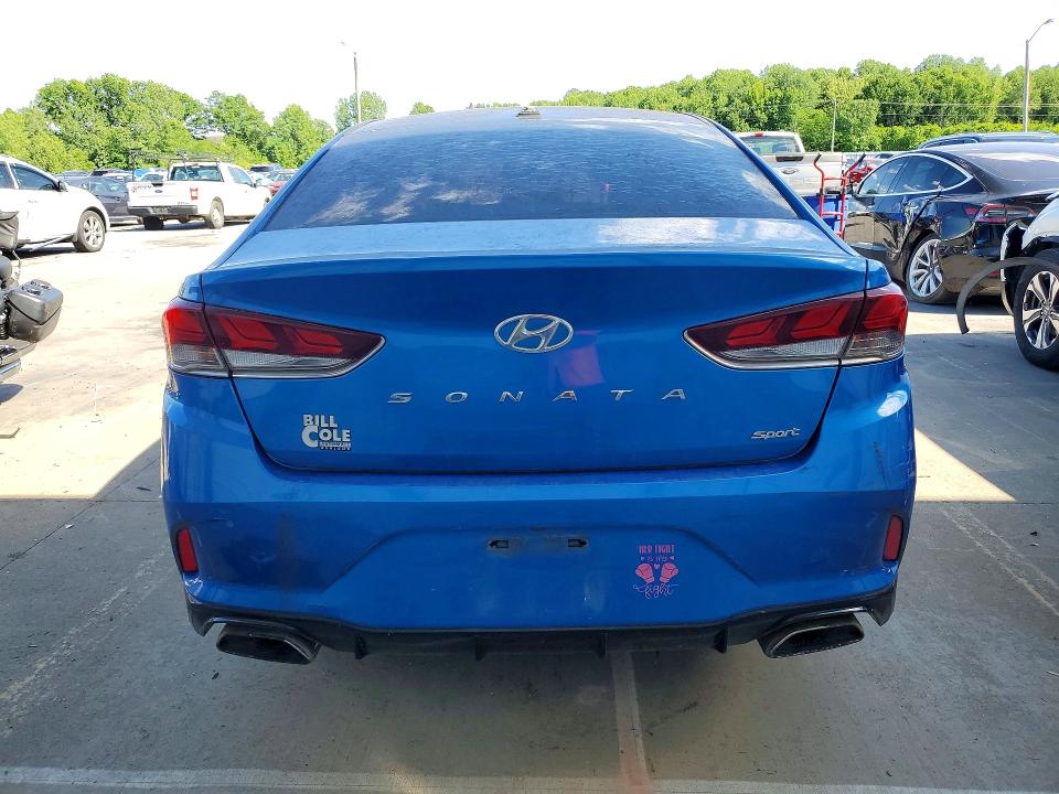 53177336 :رقم المزاد ، 5NPE34AF0JH604028 vin ، 2018 Hyundai Sonata مزاد بيع