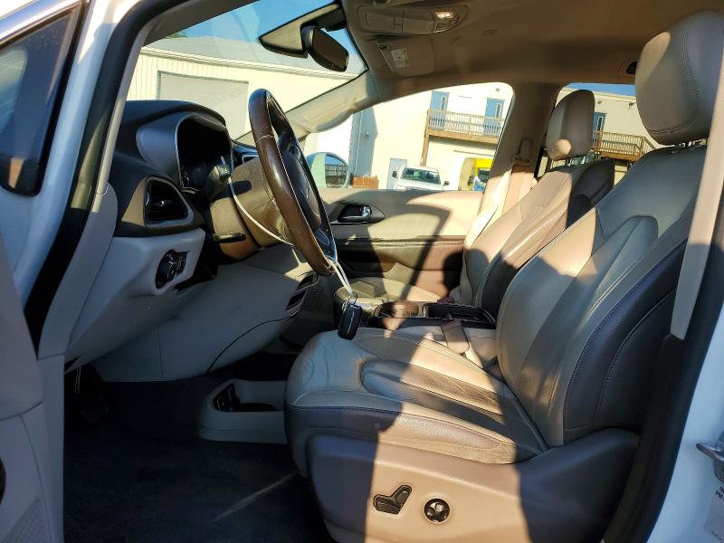 Продажа на аукционе авто 2019 Chrysler Pacifica, vin: 2C4RC1BG9KR597298, номер лота: 53974076