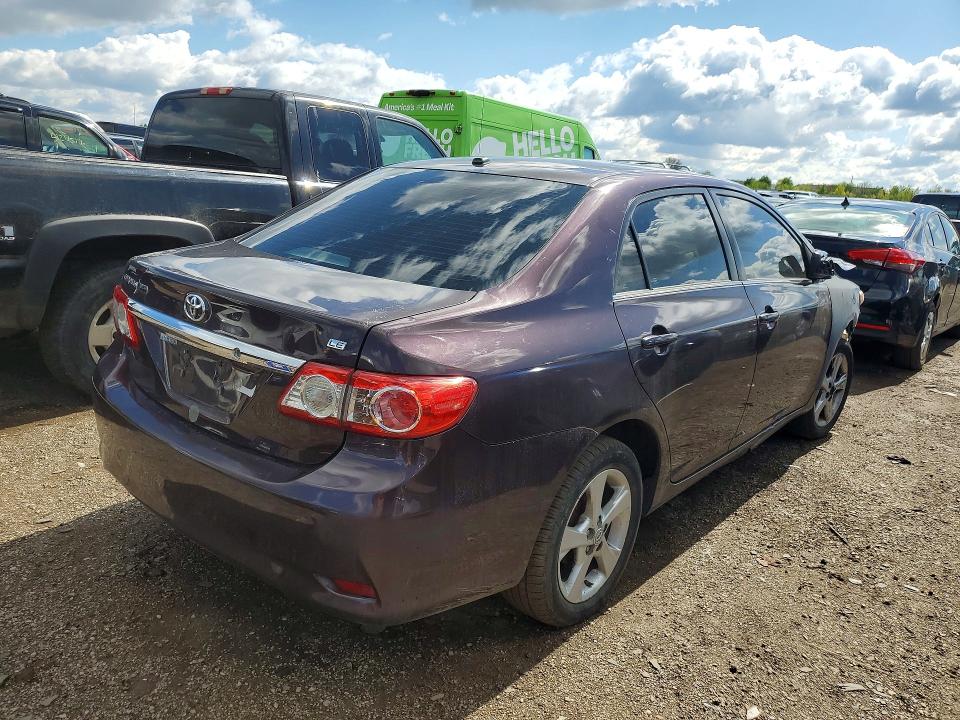 51677526 :رقم المزاد ، 2T1BU4EE3DC073271 vin ، 2013 Toyota Corolla مزاد بيع