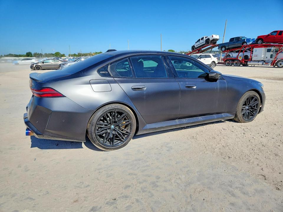 Продаж на аукціоні авто 2025 Bmw M5, vin: WBS83FK08SCU45123, номер лоту: 52192726