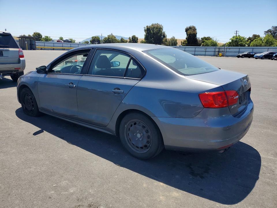 54849276 :رقم المزاد ، 3VWDZ7AJ9BM324844 vin ، 2011 Volkswagen Jetta مزاد بيع