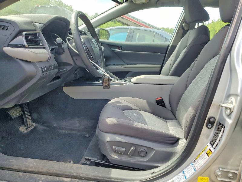 54454016 :رقم المزاد ، 4T1L11BK1LU018370 vin ، 2020 Toyota Camry مزاد بيع
