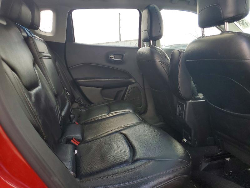 52417886 :رقم المزاد ، 3C4NJDCB1JT367193 vin ، 2018 Jeep Compass مزاد بيع
