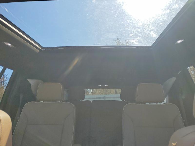 Продажа на аукционе авто 2024 Chevrolet Suburban, vin: 1GNSKFKD0RR244379, номер лота: 51265636