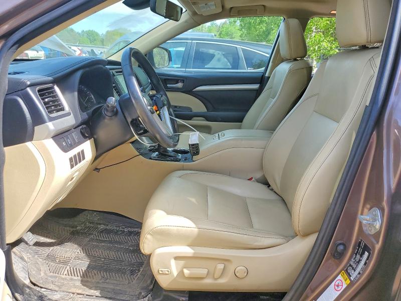 Продажа на аукционе авто 2017 Toyota Highlander, vin: 5TDJZRFH6HS442110, номер лота: 54624466