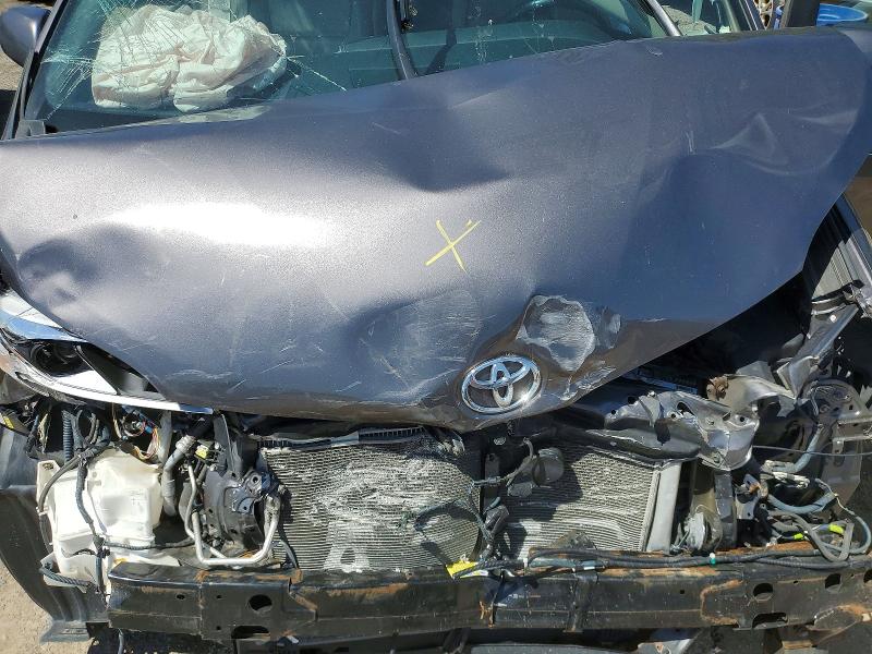 54084426 :رقم المزاد ، 5TDDZ3DC4HS160484 vin ، 2017 Toyota Sienna مزاد بيع