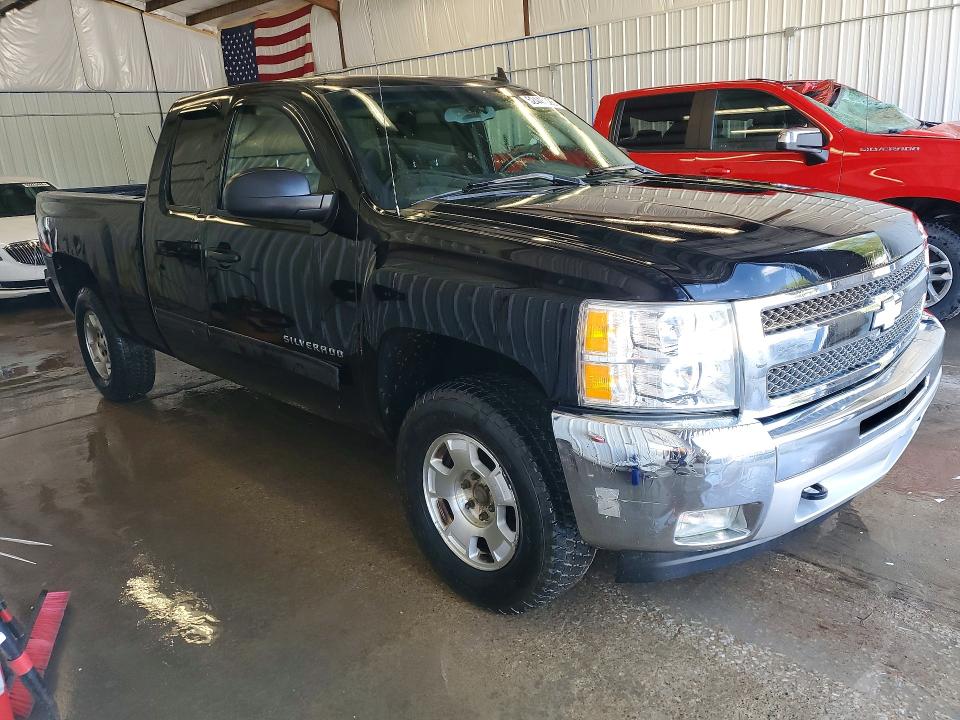 Продаж на аукціоні авто 2013 Chevrolet Silverado, vin: 1GCRKSE75DZ390162, номер лоту: 52445026