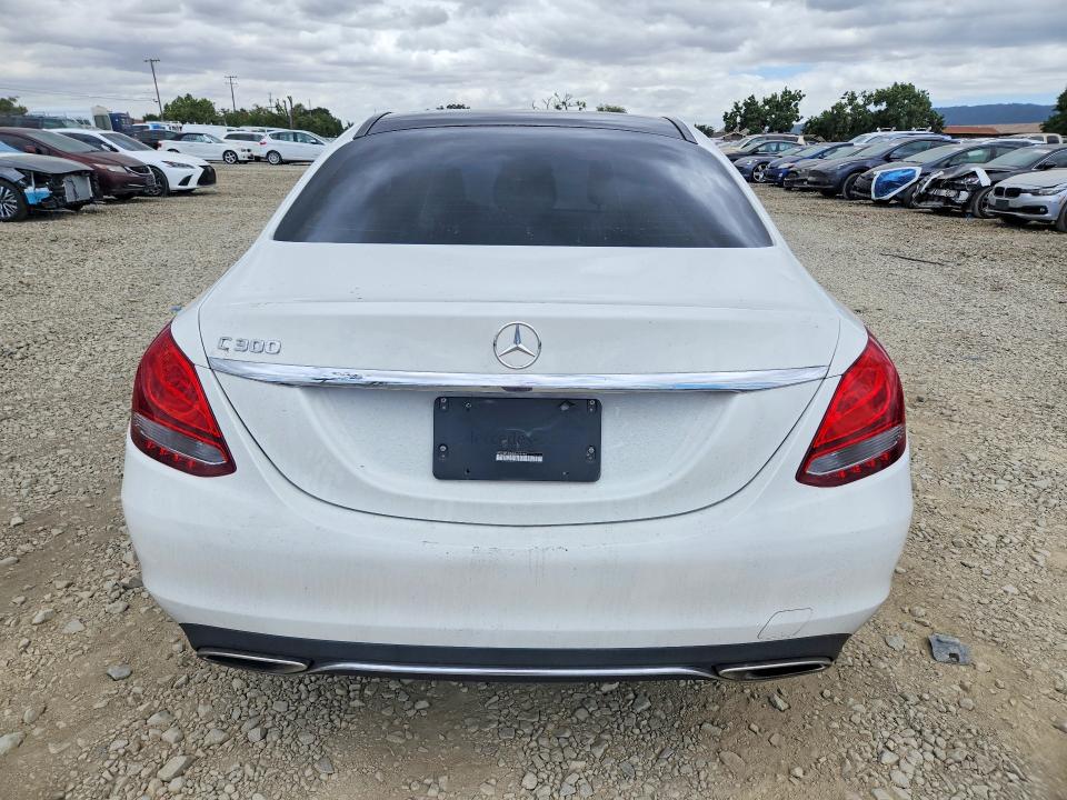 55021516 :رقم المزاد ، WDDWF4JB3JR408446 vin ، 2018 Mercedes-benz C مزاد بيع