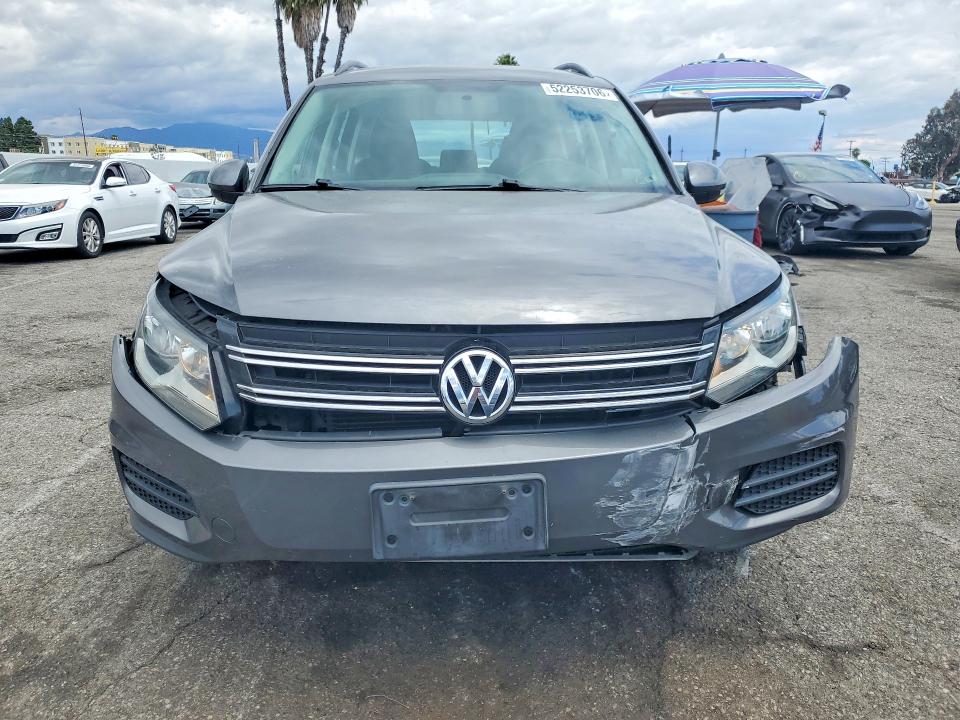 Продажа на аукционе авто 2015 Volkswagen Tiguan, vin: WVGAV7AX2FW558573, номер лота: 52253706