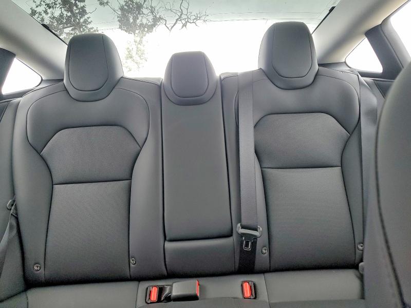52429006 :رقم المزاد ، 5YJ3E1EA5SF040875 vin ، 2025 Tesla Model 3 مزاد بيع