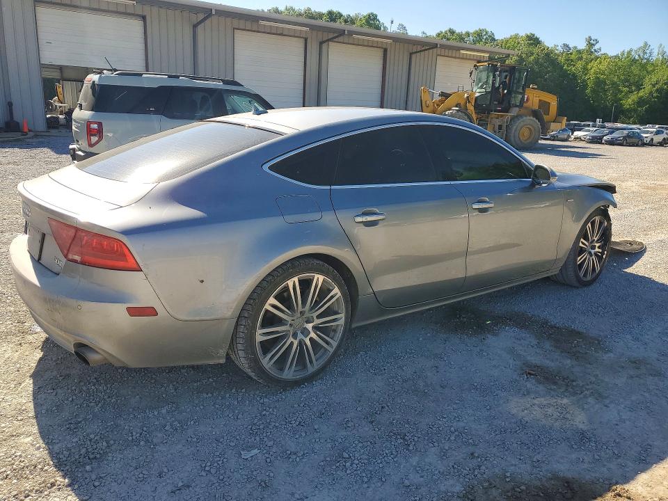 2015 Audi A7 მანქანა იყიდება აუქციონზე, vin: WAUWGAFC2FN032681, აუქციონის ნომერი: 53633566