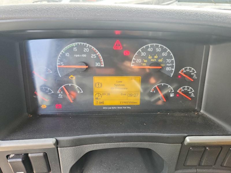Продажа на аукционе авто 2011 Volv Vn, vin: 4V4NC9EH9BN295934, номер лота: 46780656