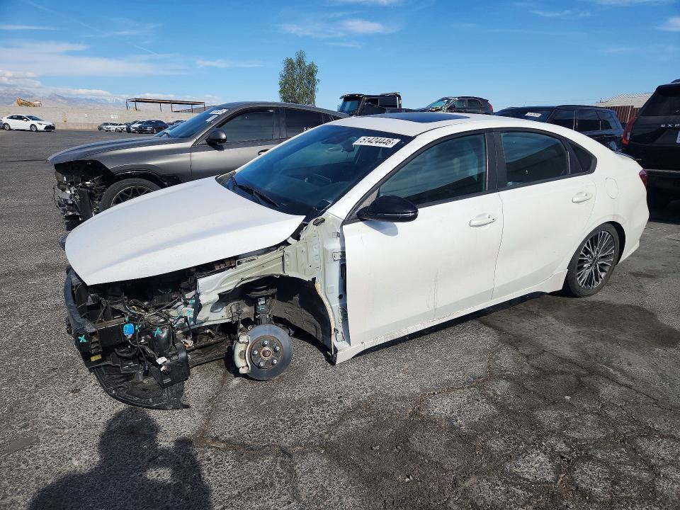 2022 Kia Forte მანქანა იყიდება აუქციონზე, vin: 3KPF54AD5NE507365, აუქციონის ნომერი: 51424446