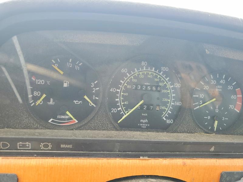 Продаж на аукціоні авто 1983 Mercedes-benz 380, vin: WDBCA33A7DB044151, номер лоту: 52825976