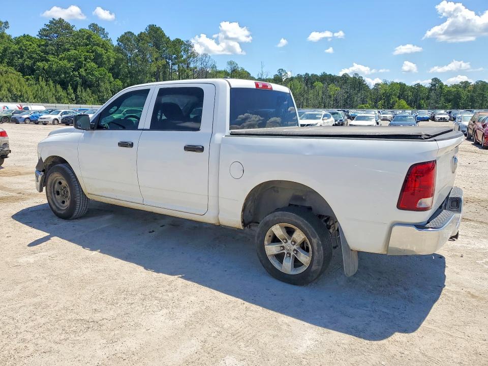 52597366 :رقم المزاد ، 1C6RR7KM9JS262571 vin ، 2018 Ram 1500 مزاد بيع