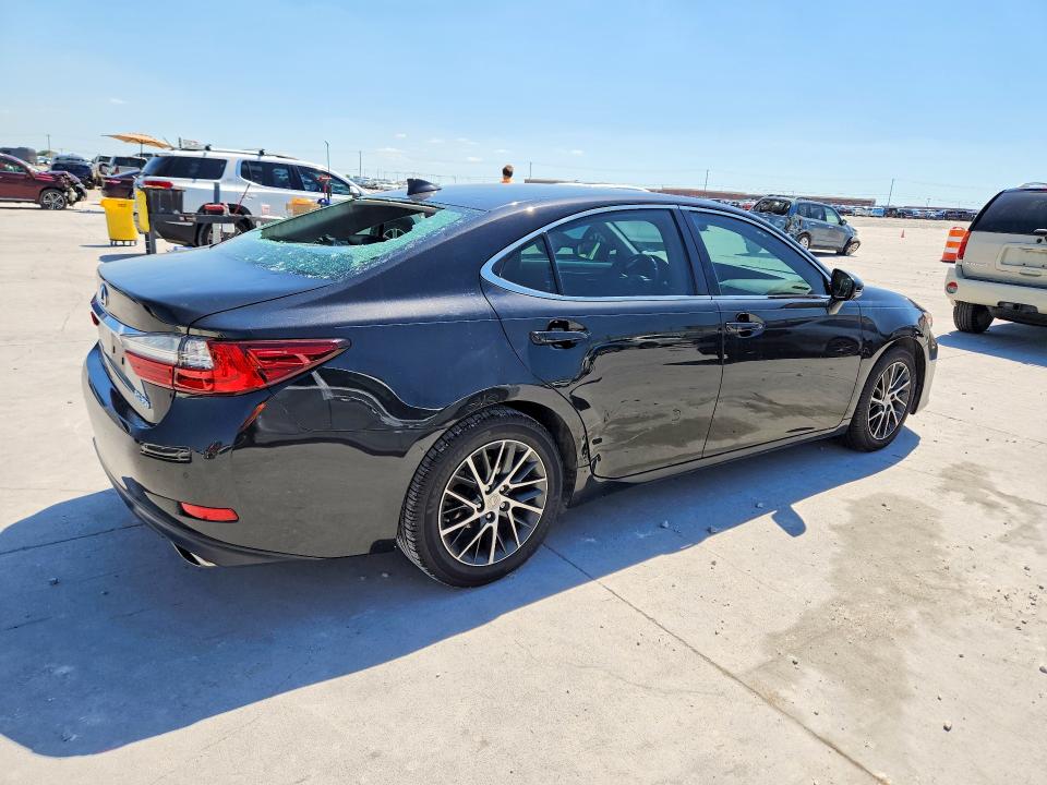 Aukcja sprzedaży 2018 Lexus Es, vin: 58ABK1GG1JU105463, numer aukcji: 53290696