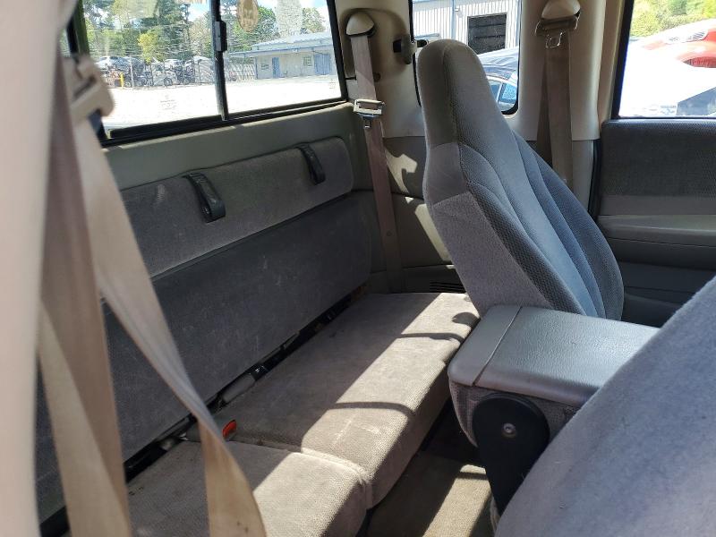 53492666 :رقم المزاد ، 1D7HL42X63S148549 vin ، 2003 Dodg Dakota مزاد بيع