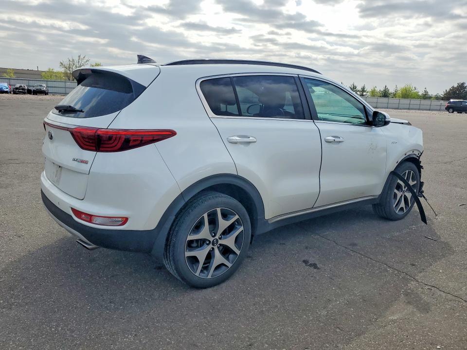 Продажа на аукционе авто 2018 Kia Sportage, vin: KNDPRCA69J7355380, номер лота: 52942316