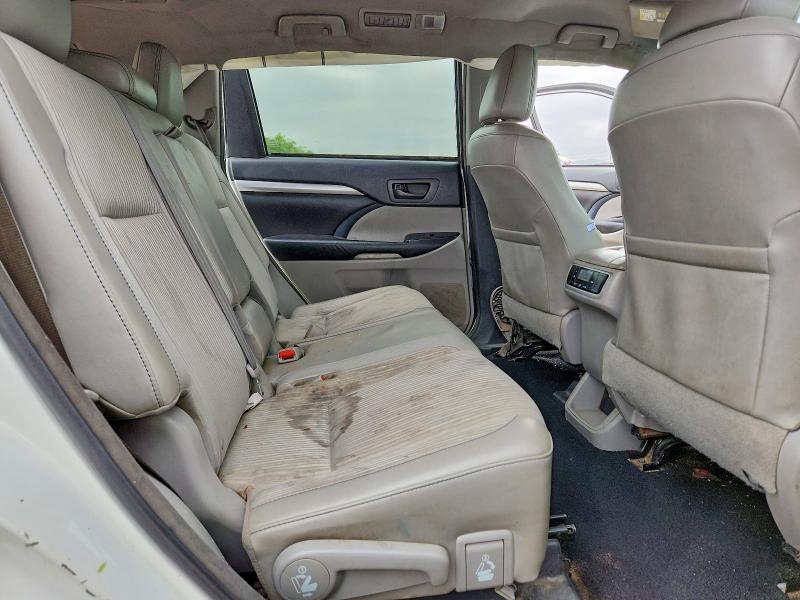 53468726 :رقم المزاد ، 5TDBKRFH5GS298573 vin ، 2016 Toyota Highlander مزاد بيع