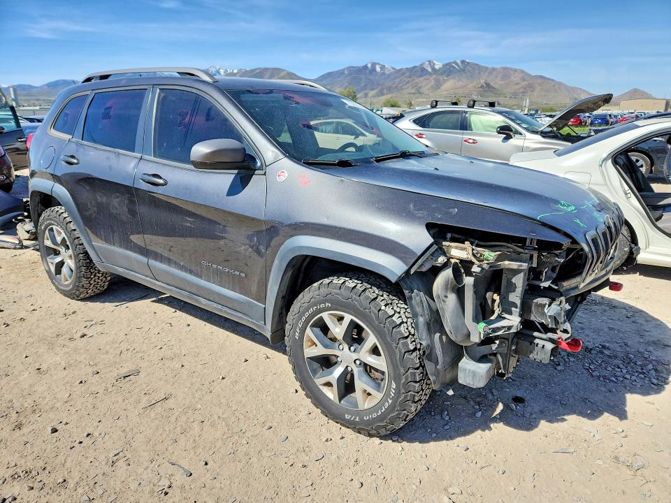 Продажа на аукционе авто 2016 Jeep Cherokee, vin: 1C4PJMBS9GW335878, номер лота: 52220686